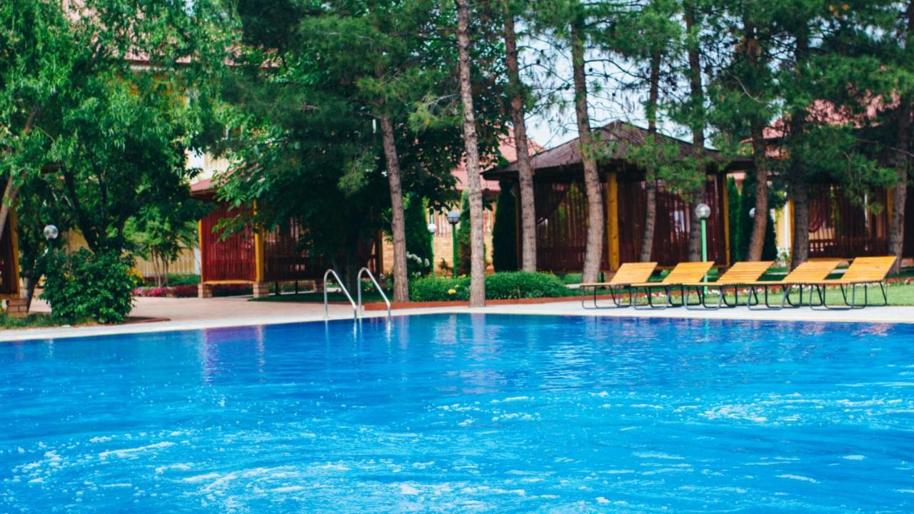 Hotel Grace Garden Kum Екстериор снимка