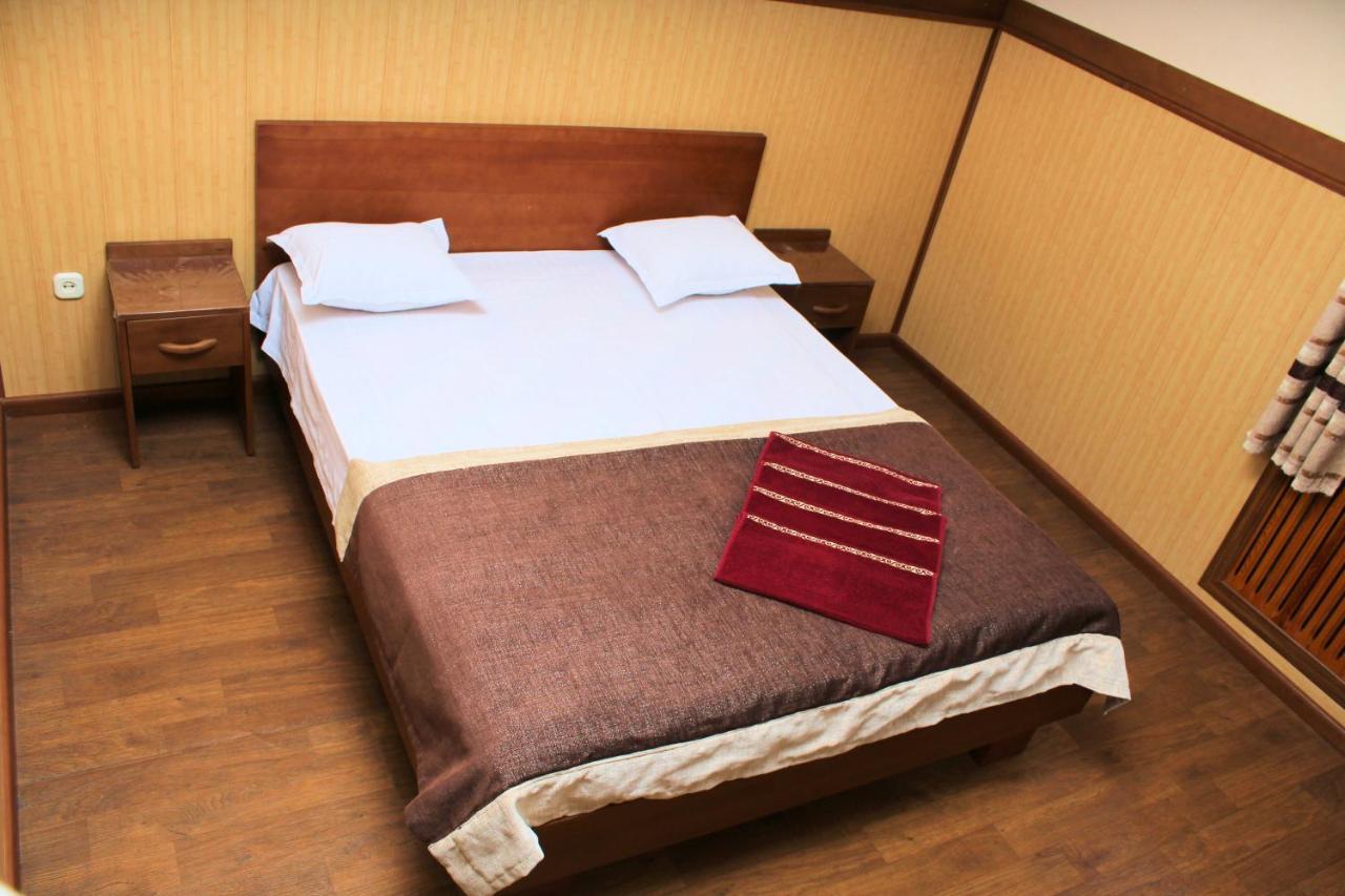 Hotel Grace Garden Kum Екстериор снимка