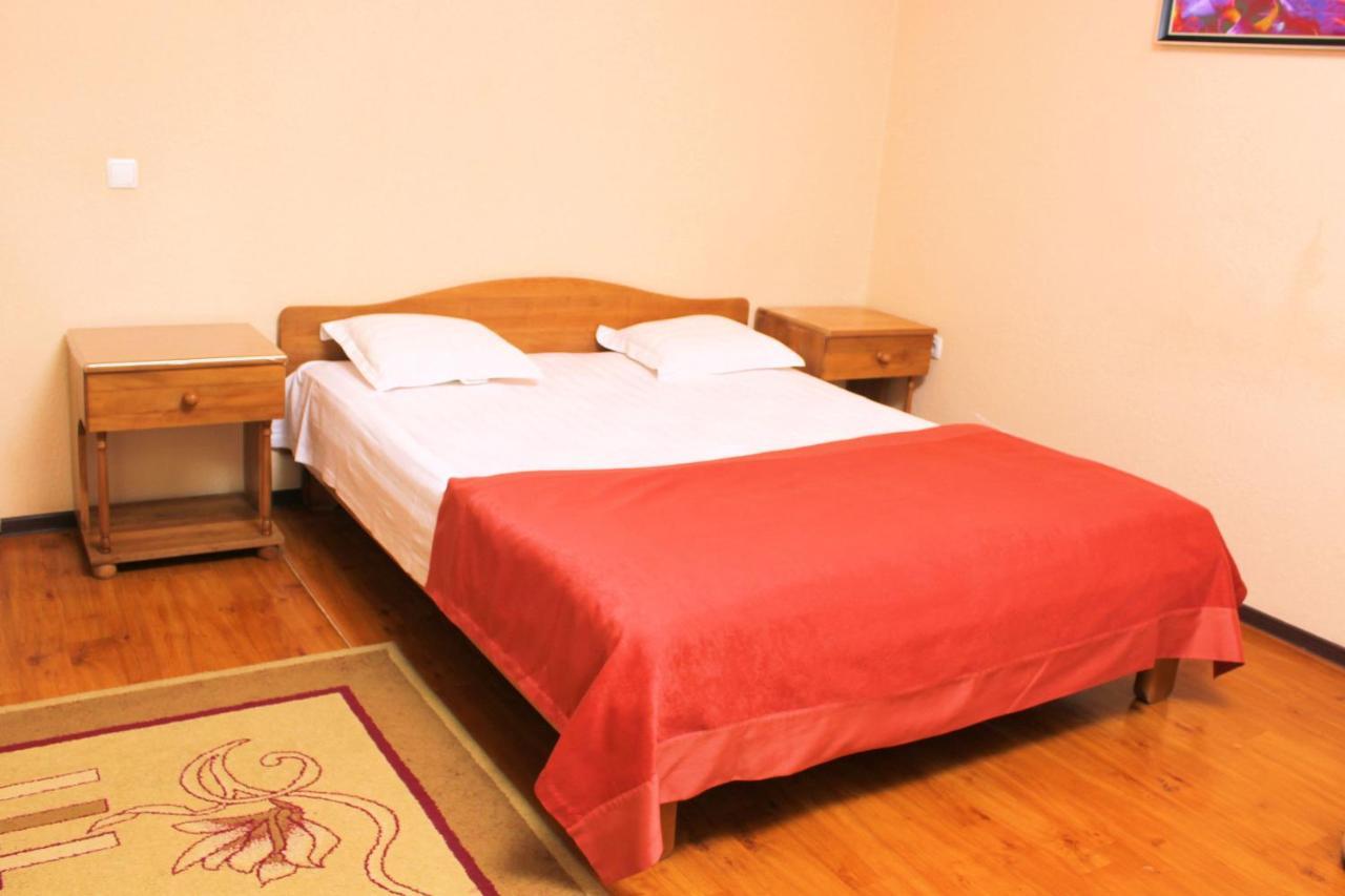 Hotel Grace Garden Kum Екстериор снимка