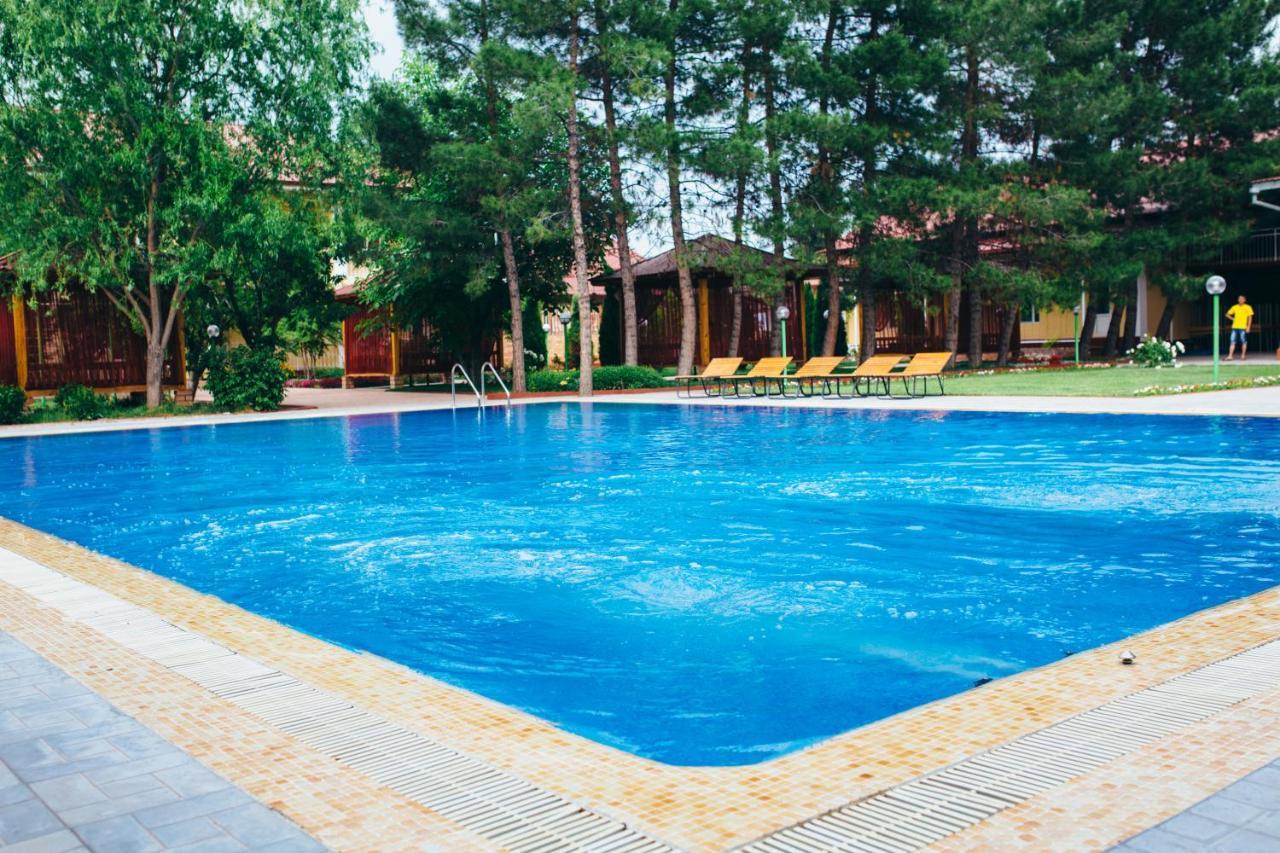 Hotel Grace Garden Kum Екстериор снимка