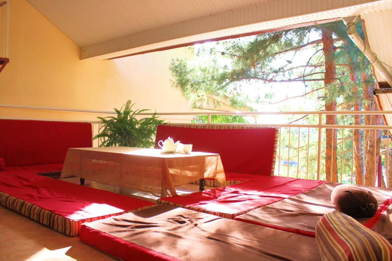 Hotel Grace Garden Kum Екстериор снимка